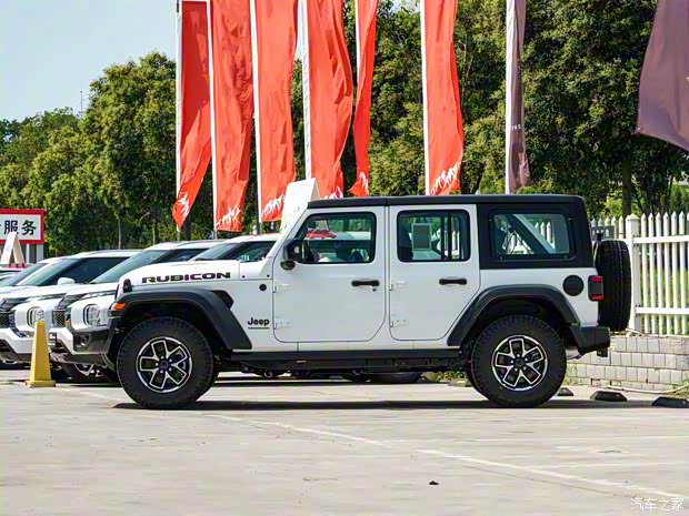 Jeep(進(jìn)口) 牧馬人 2024款 2.0T 羅賓漢四門(mén)版