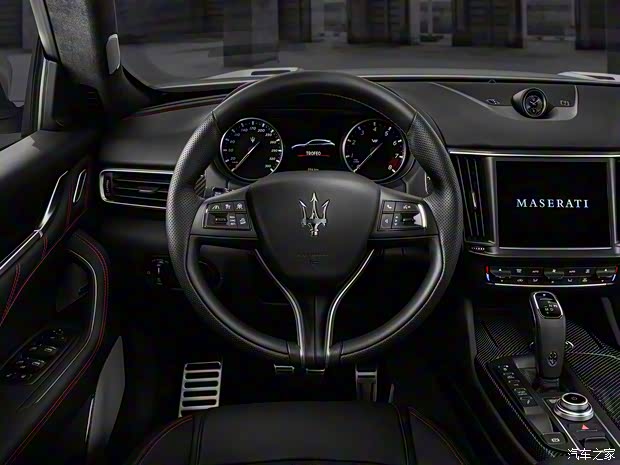 玛莎拉蒂 Levante 2021款 3.8T Trofeo 玛莎拉蒂 Levante 2021款 3.8T Trofeo