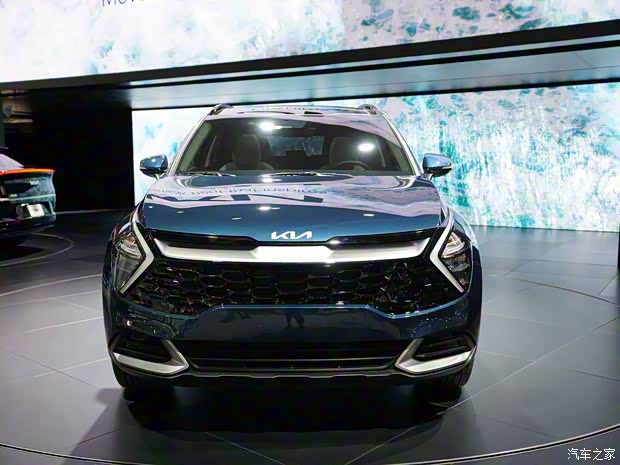 起亞(進(jìn)口) SPORTAGE 2023款 HEV 美國版
