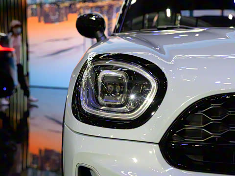 2022款 2.0T COOPER S ALL4 不羁特别版 2022款 2.0T COOPER S ALL4 不羁特别版