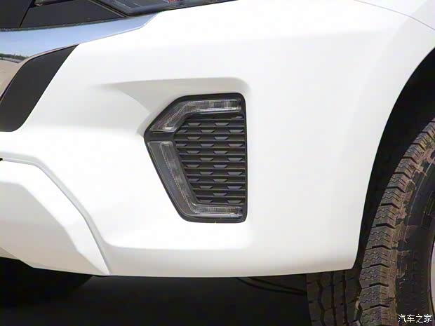 江西五十鈴 瑞邁 2023款 2.5T柴油兩驅(qū)長(zhǎng)軸高配版JE4D25Q6BL