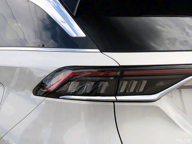 北京汽車 BEIJING-X7 2020款 1.5T 自動(dòng)致美智尊版