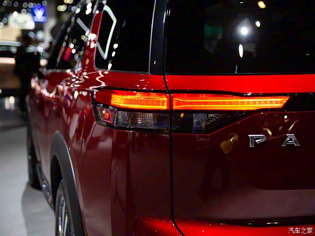 日产(进口) Pathfinder 2021款 3.5L Platinum 4WD 美国版