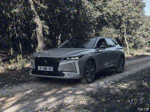 DS(进口) DS 4新能源 2023款 E-Tense Esprit de Voyage DS(进口) DS 4新能源 2023款 E-Tense Esprit de Voyage