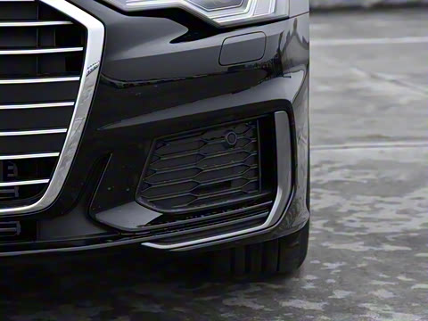 2022款 40 TFSI 豪华动感型 2022款 40 TFSI 豪华动感型