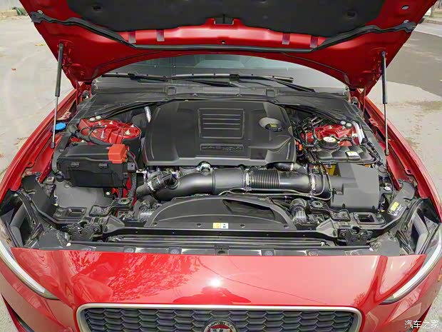 奇瑞捷豹路虎 捷豹XEL 2021款 2.0T 250PS R-DYNAMIC HSE豪华运动版 奇瑞捷豹路虎 捷豹XEL 2021款 2.0T 250PS R-DYNAMIC HSE豪华运动版