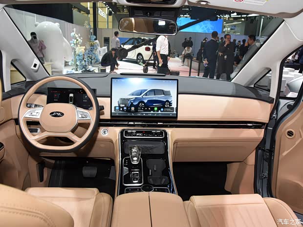 江汽集團(tuán) 瑞風(fēng)RF8 2023款 2.0T 高配版