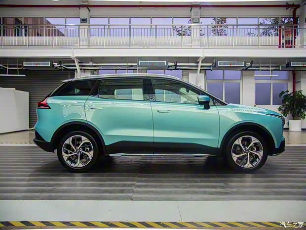 爱驰汽车 爱驰U5 2018款 基本型