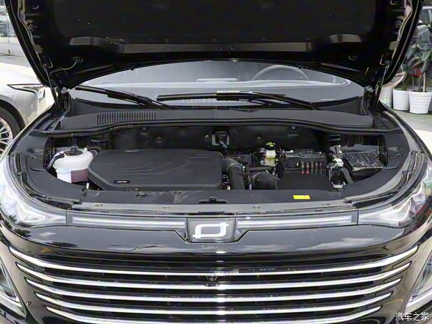 一汽奔騰 奔騰T90 2023款 1.5T DCT 自動(dòng)尊貴型