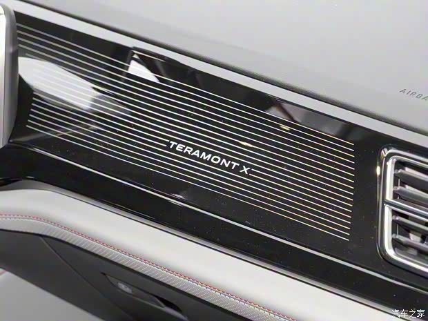 上汽大眾 途昂X 2023款 380TSI 四驅(qū)尊崇豪華版