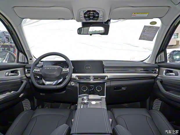 星途 星途揽月 2022款 探享版 400T 四驱星享 5座 星途 星途揽月 2022款 探享版 400T 四驱星享 5座