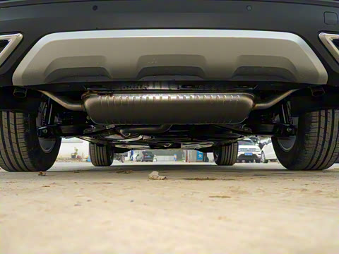 2021款 330TSI 两驱豪华版 2021款 330TSI 两驱豪华版