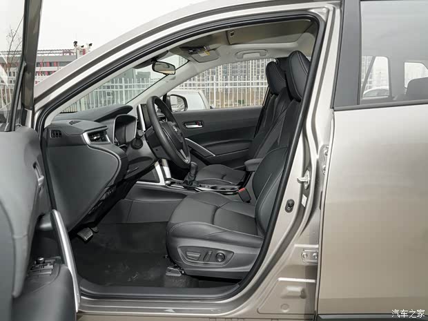 广汽丰田 锋兰达 2022款 2.0L CVT豪华PLUS版 广汽丰田 锋兰达 2022款 2.0L CVT豪华PLUS版