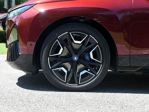 宝马(进口) 宝马iX 2021款 xDrive50 运动版