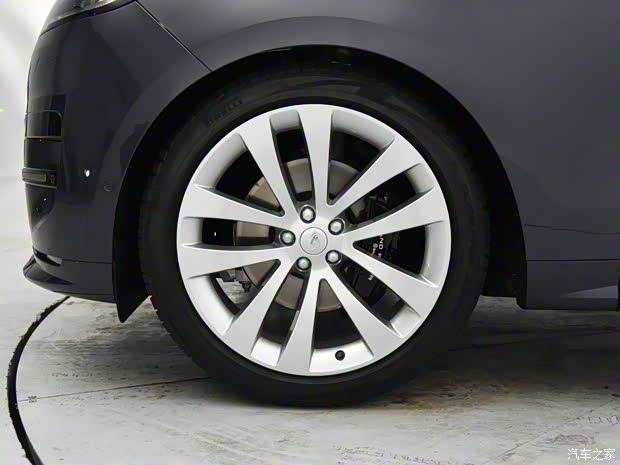 路虎(进口) 揽胜运动版 2023款 首发版