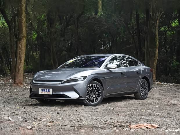 比亚迪 汉 2021款 EV 标准续航版豪华型 比亚迪 汉 2021款 EV 标准续航版豪华型