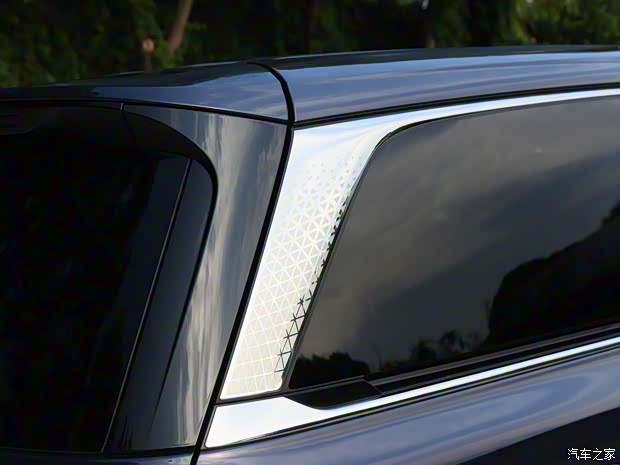 上汽集团 荣威iMAX8 2021款 400TGI 新赢家至尊版 上汽集团 荣威iMAX8 2021款 400TGI 新赢家至尊版