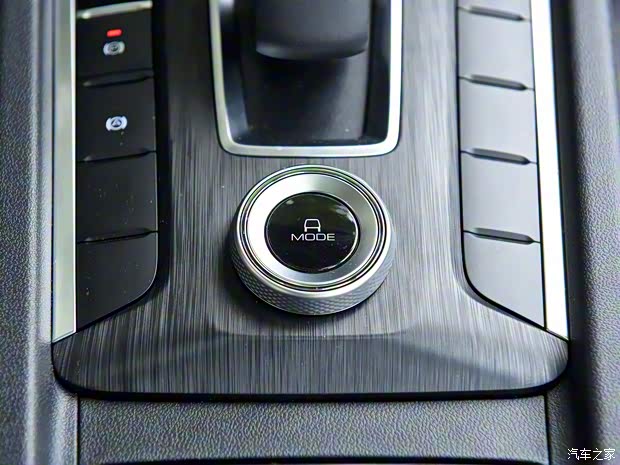 長城汽車 炮 2023款 2.0T商用版自動汽油四驅(qū)領(lǐng)航型長箱GW4C20B