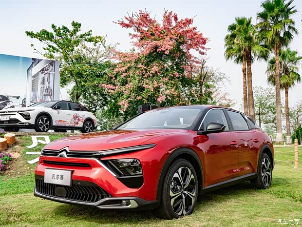 東風(fēng)雪鐵龍 凡爾賽C5 X 2021款 1.6T 領(lǐng)不凡