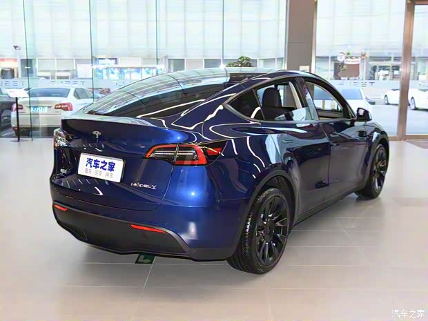 特斯拉中國 Model Y 2021款 長續(xù)航全輪驅(qū)動版