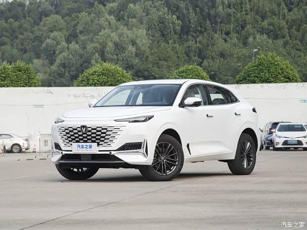 长安汽车 长安UNI-K 2024款 2.0T 两驱悦尚型