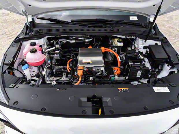 吉利幾何 吉利幾何G6 2024款 410 尊貴型