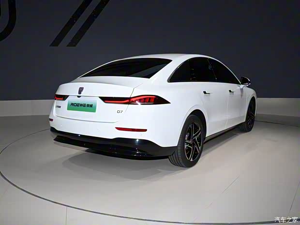 上汽集团 荣威D7 2023款 EV 三元锂 上汽集团 荣威D7 2023款 EV 三元锂