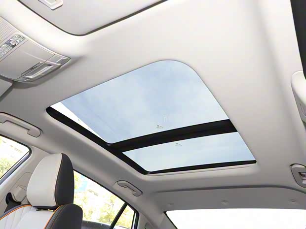 东风乘用车 奕炫MAX 2021款 1.5T 超酷型爸版