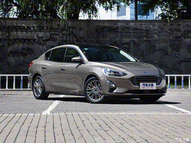 長(zhǎng)安福特 ?？怂?2019款 三廂 EcoBoost 180 自動(dòng)鋒耀型