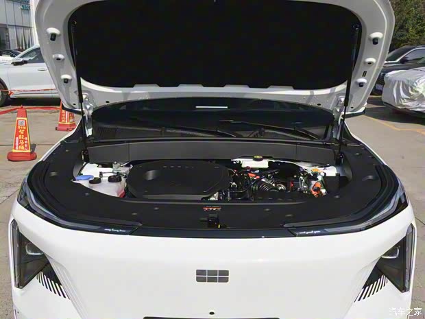 吉利汽车 银河L7 2023款 1.5T 55km PRO 吉利汽车 银河L7 2023款 1.5T 55km PRO