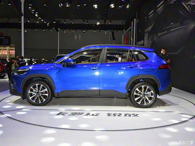 一汽丰田 卡罗拉锐放 2022款 基本型 一汽丰田 卡罗拉锐放 2022款 基本型