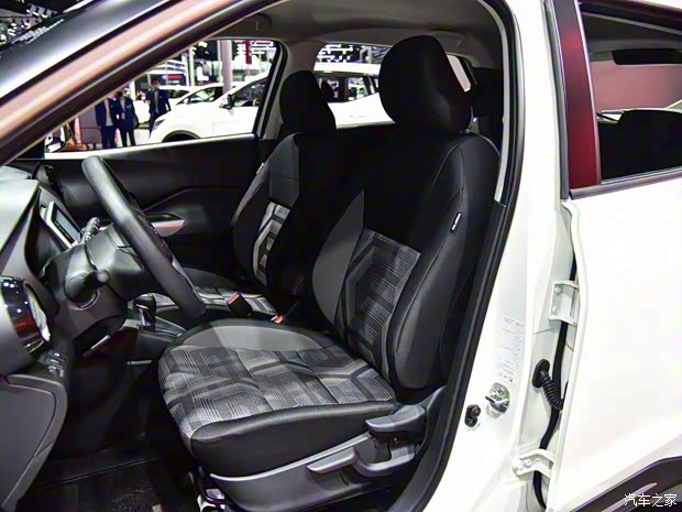 东风日产 劲客 2021款 1.5L XL CVT酷享版 东风日产 劲客 2021款 1.5L XL CVT酷享版