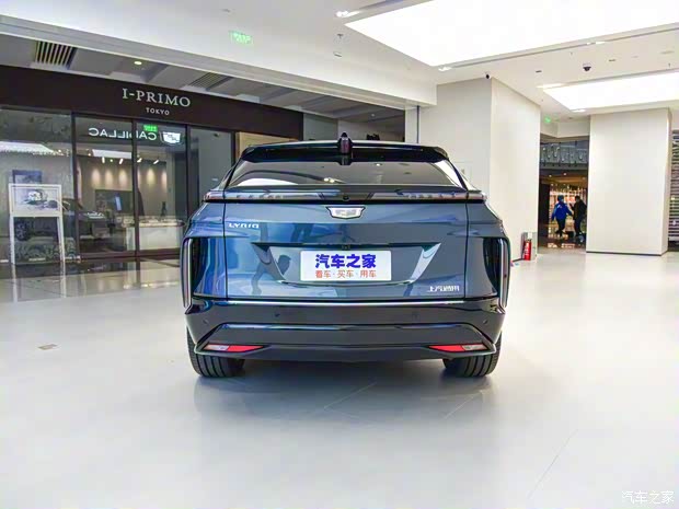 上汽通用凯迪拉克 LYRIQ 2022款 后驱长续航豪华版 上汽通用凯迪拉克 LYRIQ 2022款 后驱长续航豪华版