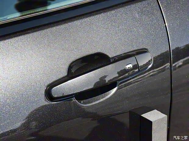 上汽通用雪佛蘭 探界者 2021款 Redline 550T 自動四驅(qū)RS