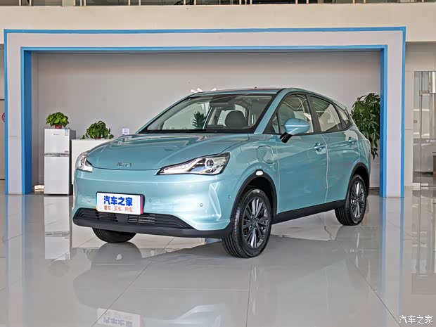 合众汽车 哪吒V 2022款 Pro 长续航智趣版 合众汽车 哪吒V 2022款 Pro 长续航智趣版