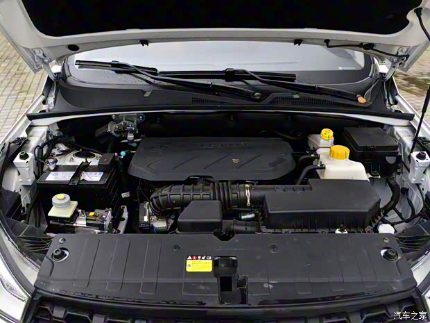 上汽通用五菱 五菱宏光S3 2019款 1.5L 手动基本型