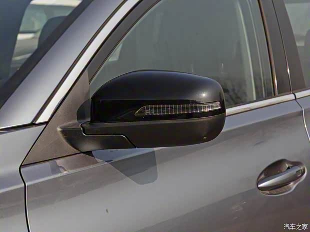 奇瑞汽车 瑞虎7 2022款 超能版 1.5T CVT超能英雄