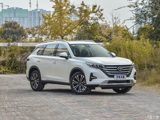 广汽乘用车 传祺GS5 2021款 进阶款 270T 科技智领版 广汽乘用车 传祺GS5 2021款 进阶款 270T 科技智领版