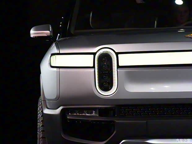 RIVIAN Rivian R1T 2019款 基本型