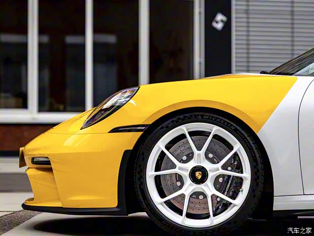 保時(shí)捷 保時(shí)捷911 2022款 GT3 1985 956 Le Mans Livery