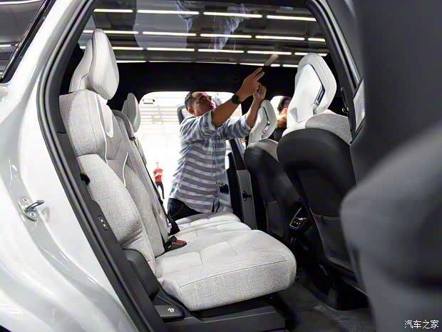 沃爾沃(進(jìn)口) 沃爾沃EX90 2023款 基本型