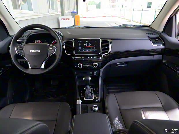 江西五十铃 铃拓 2019款 2.5T四驱自动豪华款JE4D25Q5A 江西五十铃 铃拓 2019款 2.5T四驱自动豪华款JE4D25Q5A