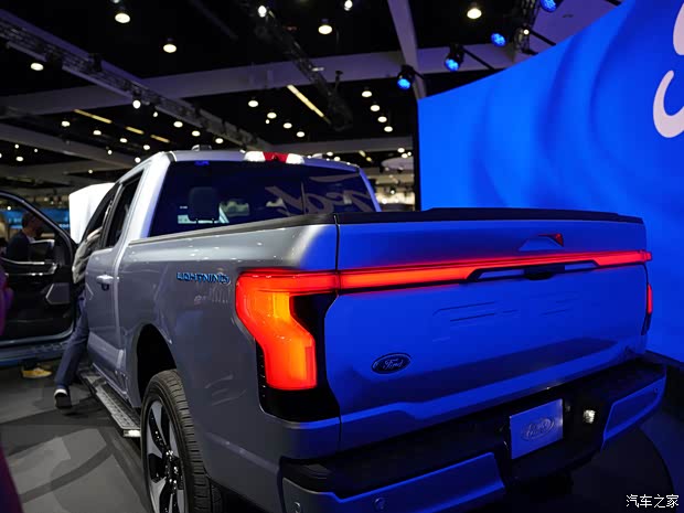 福特(進(jìn)口) 福特F-150新能源 2021款 基本型