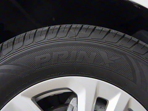 2023款 2.0L 长轴创享型 9座 2023款 2.0L 长轴创享型 9座