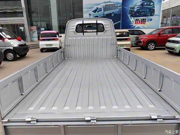 上汽通用五菱 五菱荣光小卡 2022款 1.5L基本型单排加长型L3C