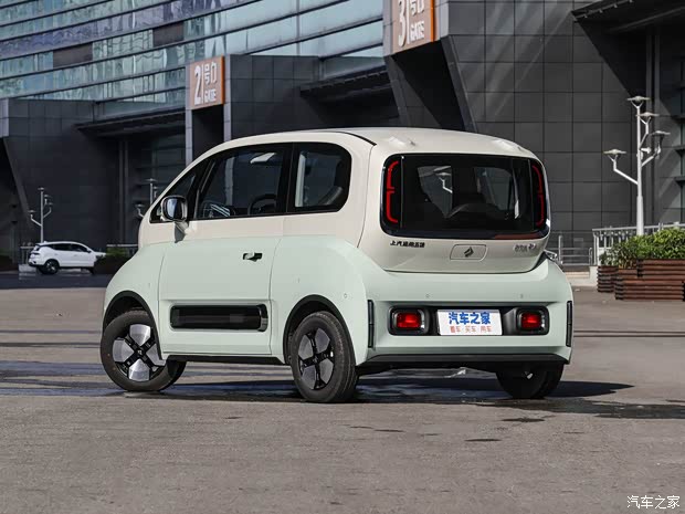 上汽通用五菱 宝骏KiWi EV 2023款 大疆版 磷酸铁锂 上汽通用五菱 宝骏KiWi EV 2023款 大疆版 磷酸铁锂