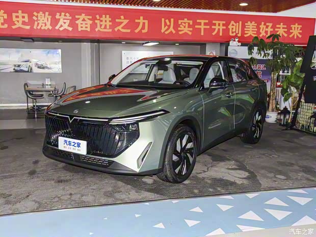 东风日产 启辰大V DD-i超混动 2023款 110km iE版 东风日产 启辰大V DD-i超混动 2023款 110km iE版