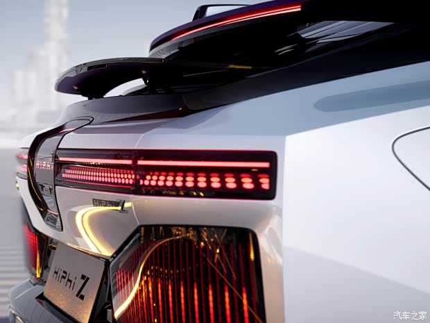 华人运通 高合HiPhi Z 2023款 基本型 华人运通 高合HiPhi Z 2023款 基本型