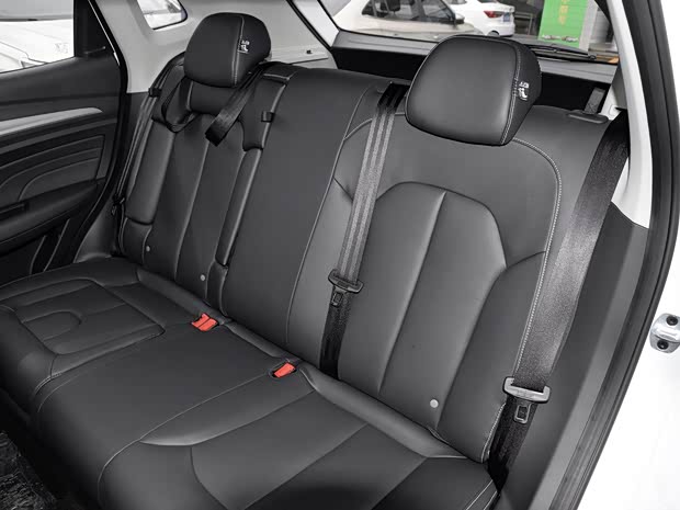 上汽集团 荣威RX3 2020款 1.6L CVT集成儿童安全座椅超爽版