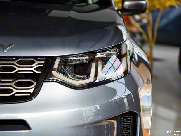 奇瑞捷豹路虎 发现运动版 2020款 249PS R-Dynamic S 性能版